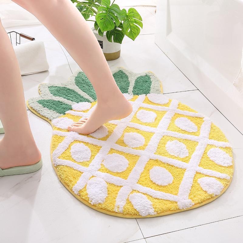 Pineapple floor mat