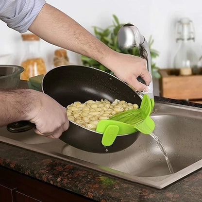 Silicone Clip-On Pot Strainer: Secure Grip, Easy One-Handed Draining for Pasta, Vegetables & More