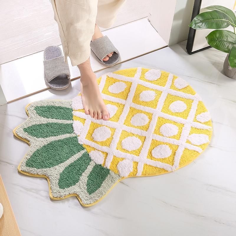 Pineapple floor mat