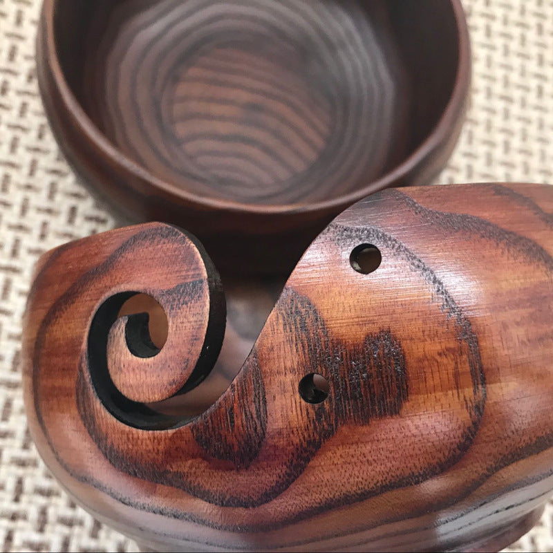 Artisan Wooden Yarn Bowl with Lid – Handcrafted Knitting & Crochet Organizer