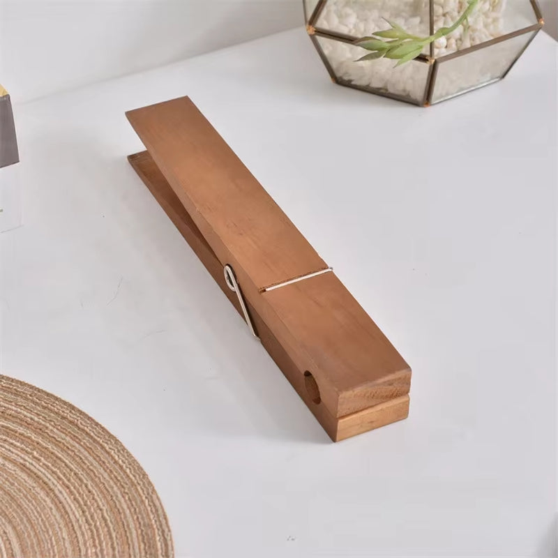 Holdera Giant Clothespin Holder