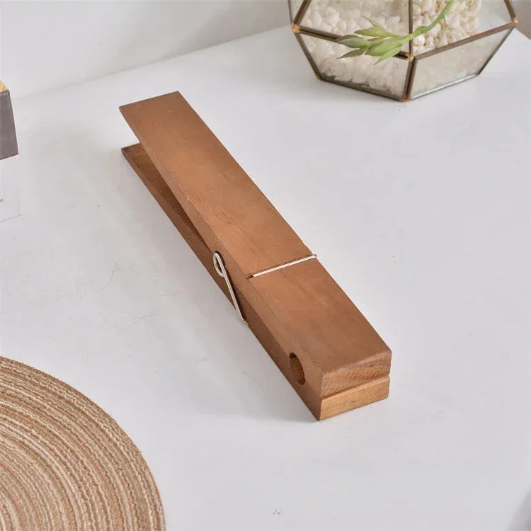 Holdera Giant Clothespin Holder