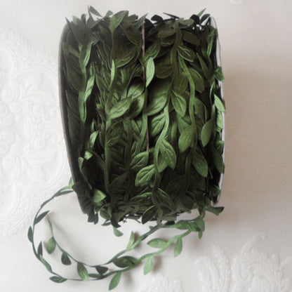 Natural Vine Artificial Leaf Garland – 1M Decorative Greenery