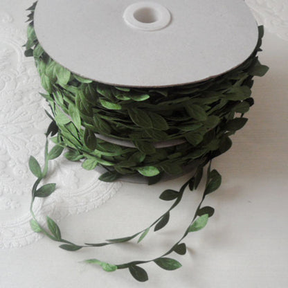 Natural Vine Artificial Leaf Garland – 1M Decorative Greenery